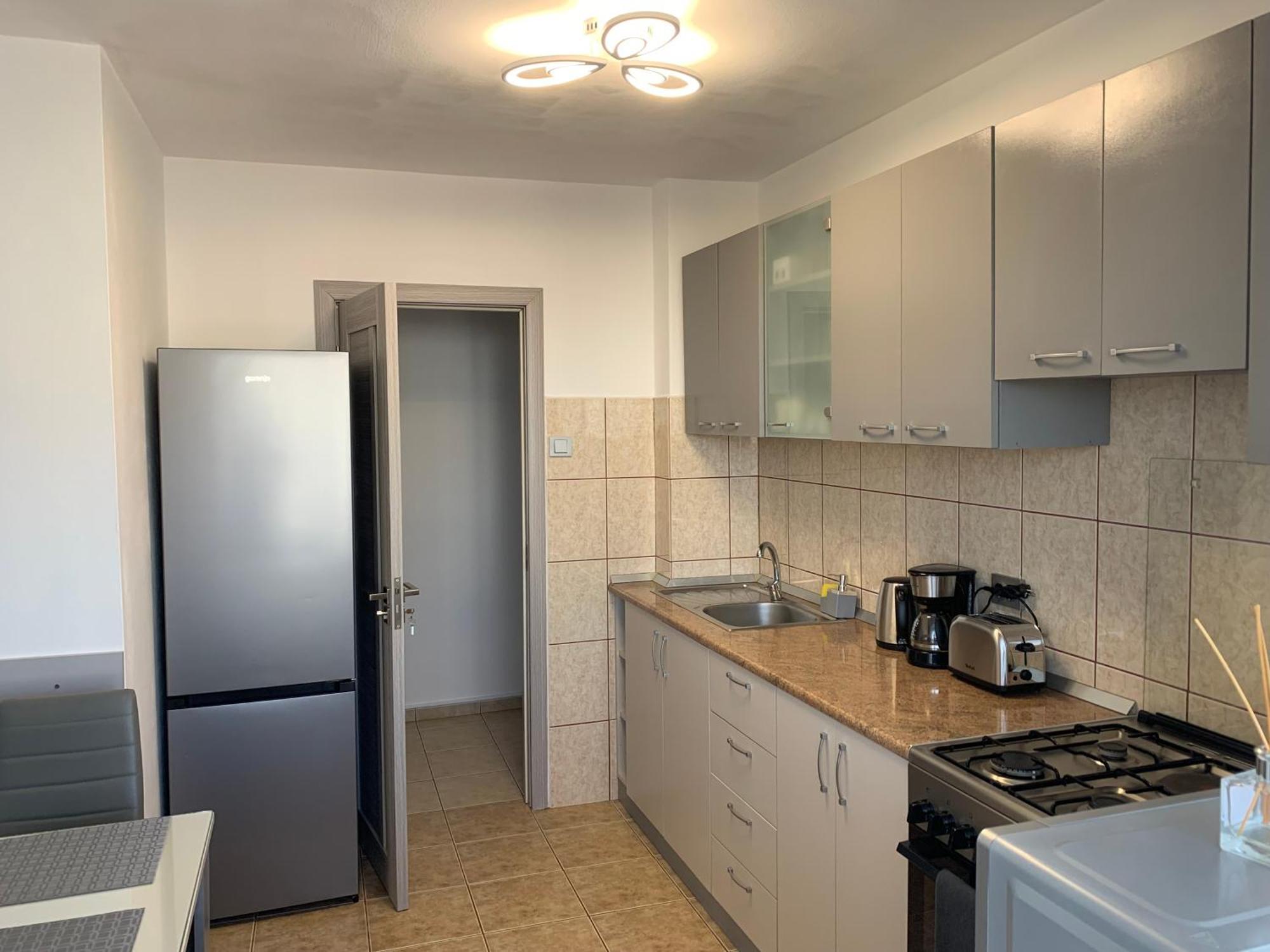 Victoriei Boulevard Private Apartment Brașov Exterior foto